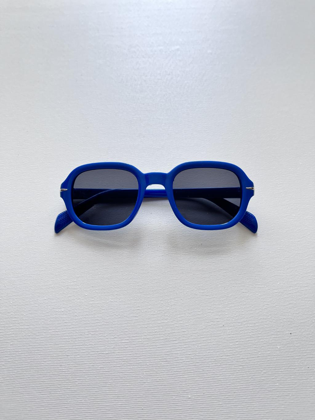 عینک بیضی آبی ۶۰۳۳